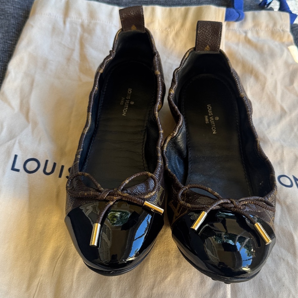 Authentic Louis Vuitton Brown black Monogram Ballet Flats size 36 - Picture 16 of 17